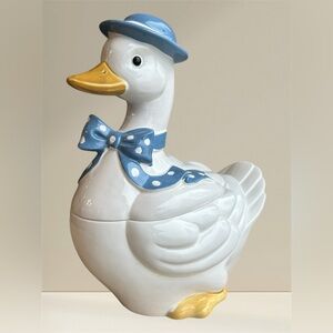Vintage Goose Duck Cookie Jar Canister